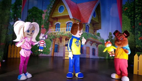 Барбоскины цирк, Яблоновский